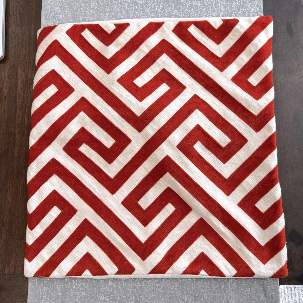 West Elm 18”x 18” Graphic Red & Cream Pillowcase